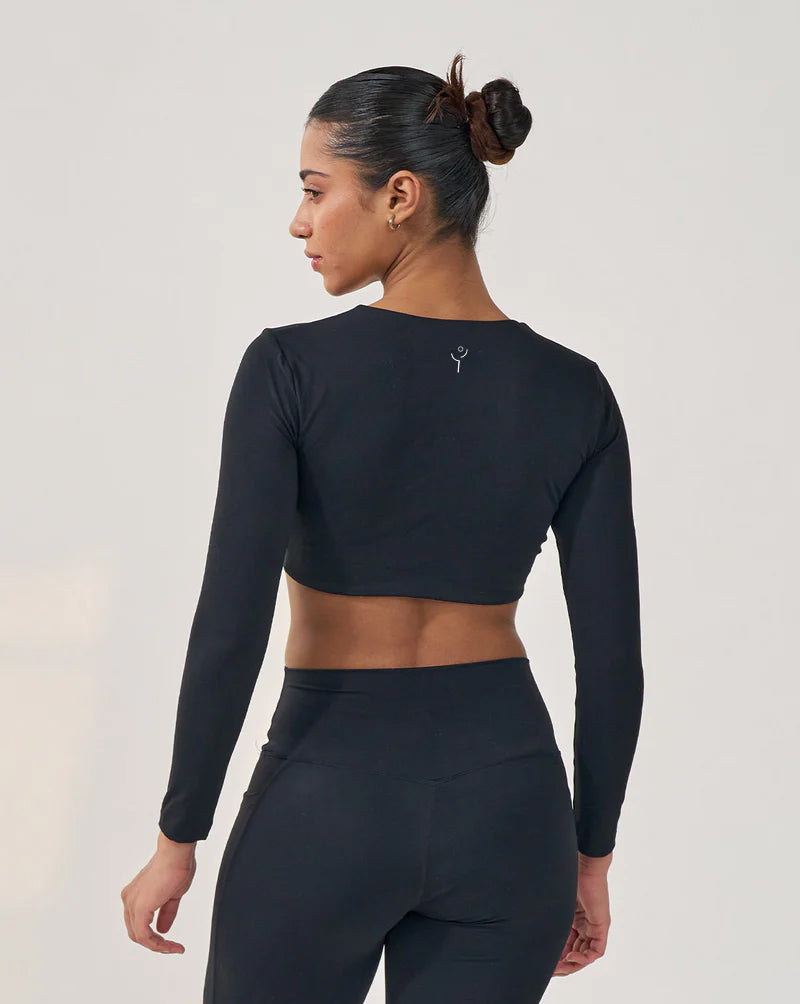 Diversity Black Top